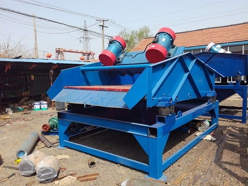 云南直線脫水篩報價誠信企業(yè)推薦 巨虎脫水篩銷售與選煤設(shè)備解析